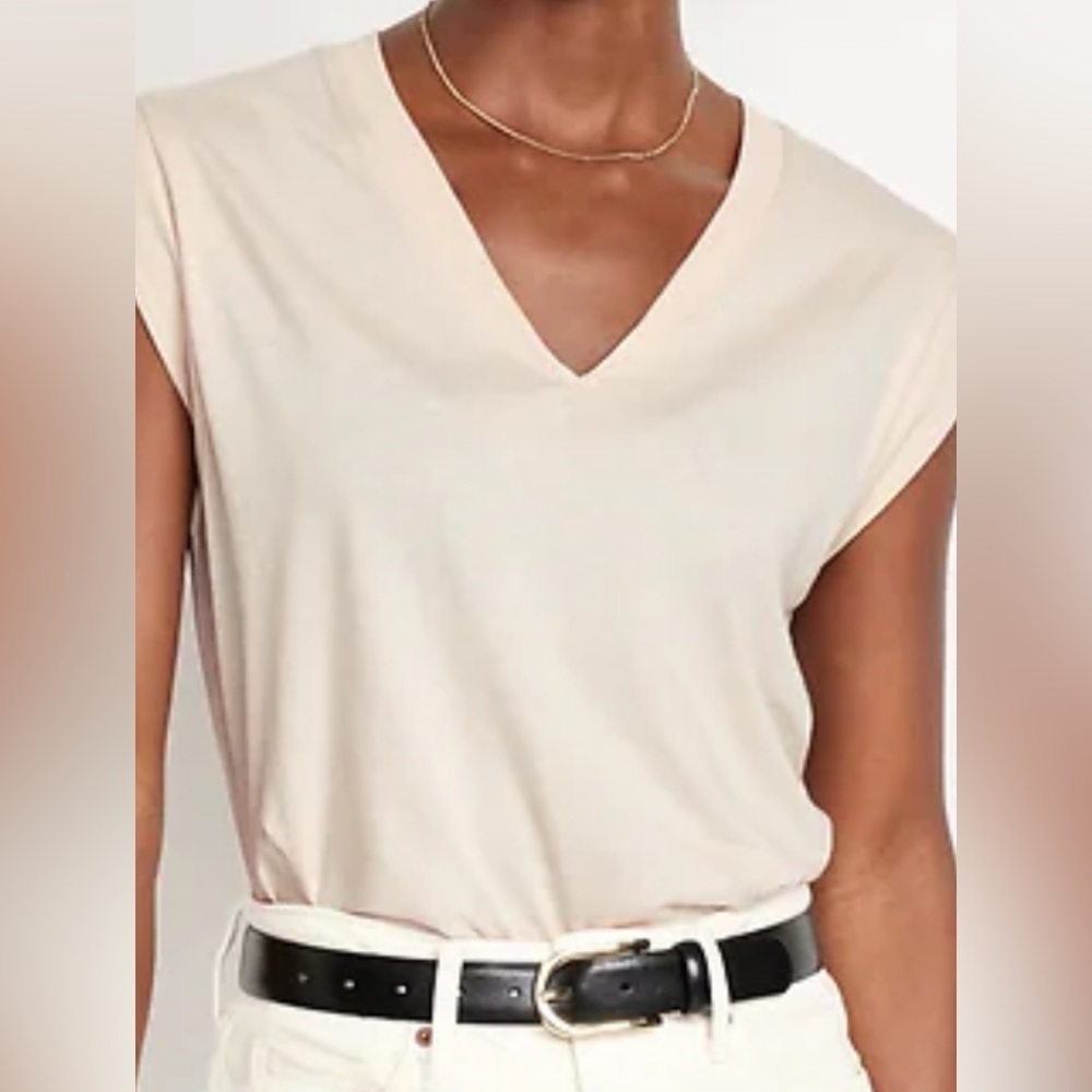Cream Old Navy V-Neck Sleeveless Top
